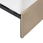 Letto a piattaforma con testiera a V e contenitore