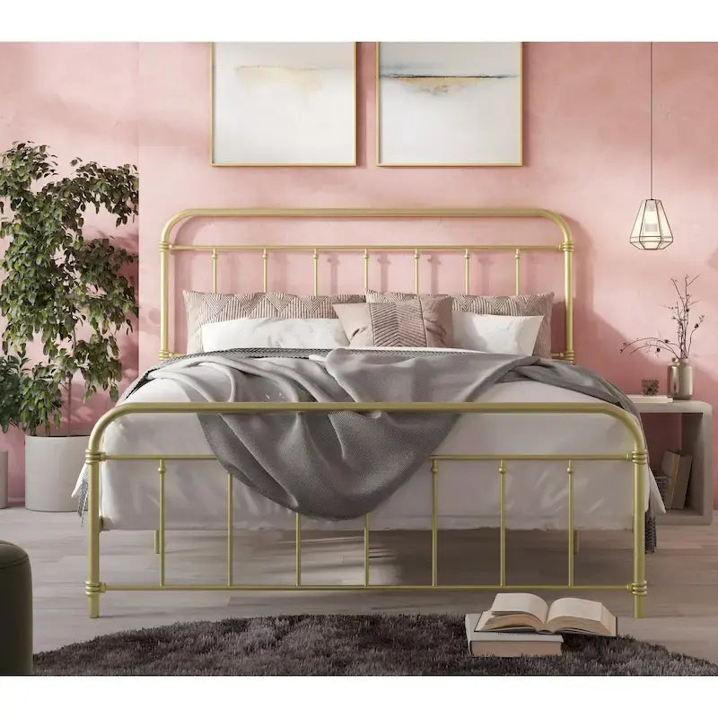Letto a piattaforma in metallo