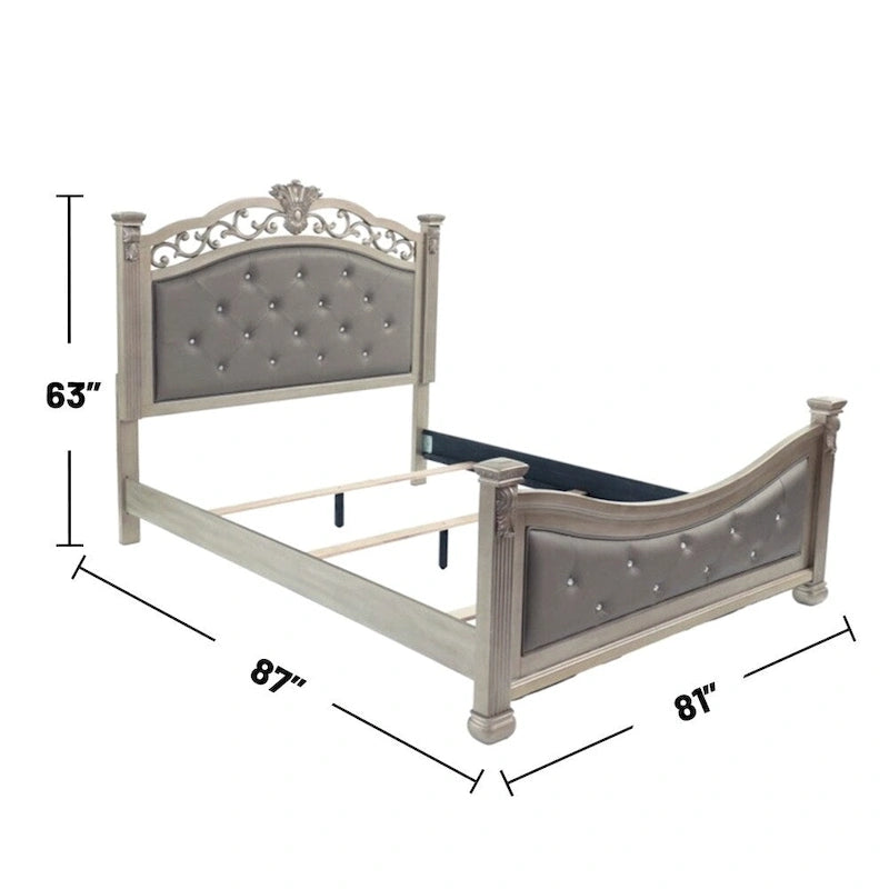 Letto imbottito con testiera e pediera in argento anticato