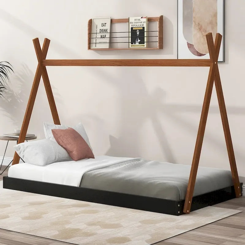 Letto a pavimento da tenda con struttura triangolare