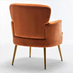 Elegante poltrona in velluto con gambe in metallo dorato